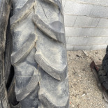 
            230/95R36 Michelin XM25 OCC
    

                        141
        
                    A2
        
    
    驱动轮


