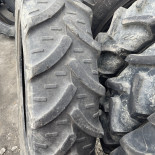 
            270/95R36 Kleber super 3 OCC
    

                        137
        
                    A8
        
    
    驱动轮

