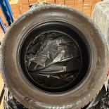 
            225/55R17 Dunlop 
    

                        101
        
                    H
        
    
    SUV 4x4

