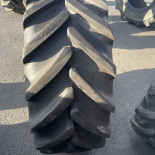 440/65R24 Michelin MULTIBIB OCC AR
    
                        120
        
                    D
        
    
    Antriebsrad