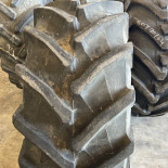 
            540/65R24 Trelleborg TM 800 OCC
    

            
        
    
    Ведущее колесо


