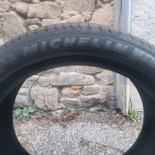 
            235/45R14 Michelin PRIMACY 4
    

                        100
        
                    V
        
    
    4x4 SUV

