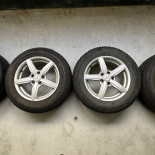 
            215/65R16 Goodyear ULTRAGRIP 2
    

                        98
        
                    H
        
    
    Автомобильное колесо

