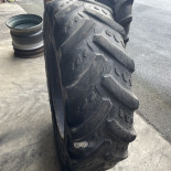 
            340/85R28 Kleber TRAKER OCC
    

                        127
        
                    A8
        
    
    Aangedreven wiel

