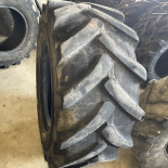 
            400/70-20 Dunlop T 37 OCC
    

                        140
        
                    B
        
    
    Nadmuchiwany

