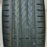
            215/60R18 Continental EcoContact 6Q
    

                        98
        
                    H
        
    
    Personenauto

