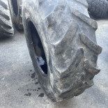 
            380/85R24 Firestone PERFORMER 85 OCC
    

                        131
        
                    D
        
    
    駆動輪

