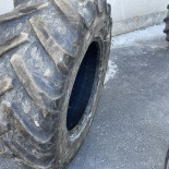 
            380/70R24 Bkt RT 765 OCC
    

                        125
        
                    D
        
    
    मोटर चालित पहिया

