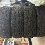 
            225/60R18 Michelin PILOT ALPIN 5 SUV
    

                        104
        
                    H
        
    
    4x4 SUV

