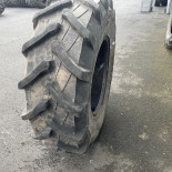 
            380/85R24 Trelleborg TM600 OCC AR
    

                        131
        
                    A8
        
    
    Aangedreven wiel

