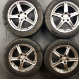 
            205/55R16 Vredestein Snowtrack 3
    

                        91
        
                    H
        
    
    Autowiel

