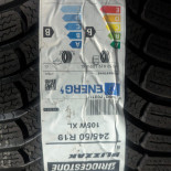 
            245/50R19 Bridgestone Blizzak 6
    

                        105
        
                    W
        
    
    Personenauto

